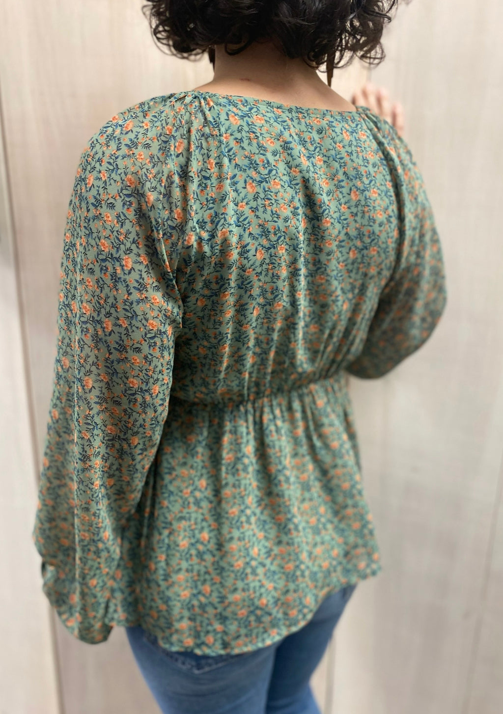 Ditsy Floral Balloon Sleeve Top