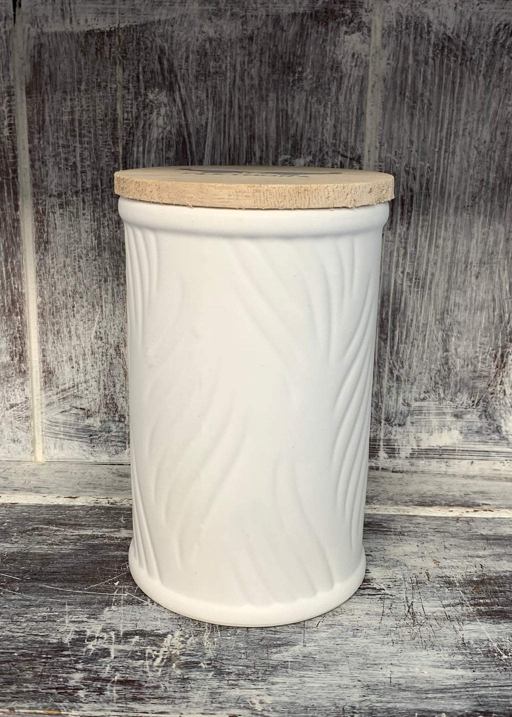 Cylinder Pottery Candle